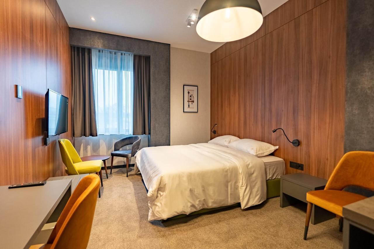 Hotel Element ノヴィ・サド エクステリア 写真