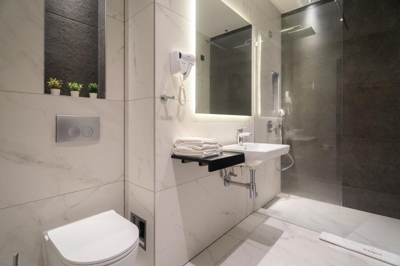 Hotel Element ノヴィ・サド エクステリア 写真