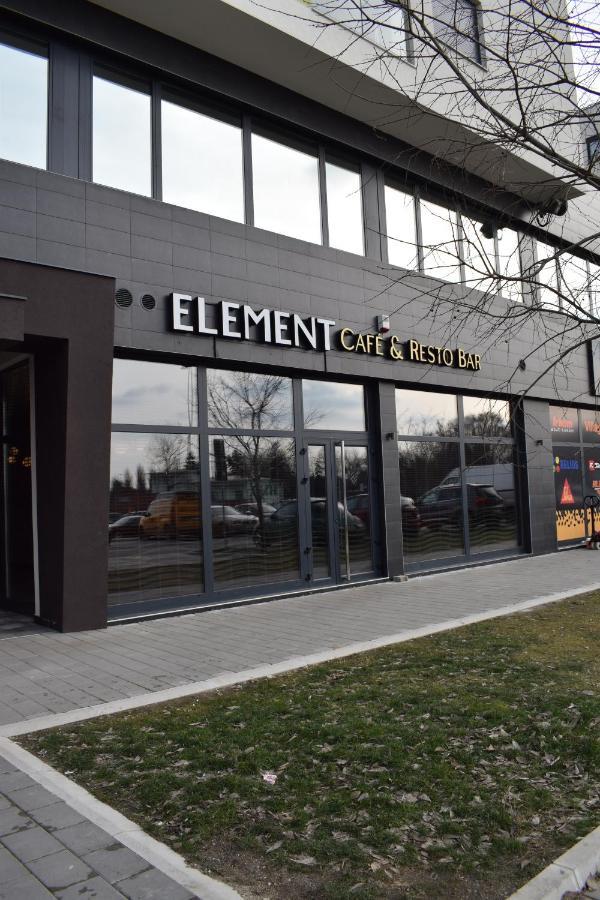 Hotel Element ノヴィ・サド エクステリア 写真